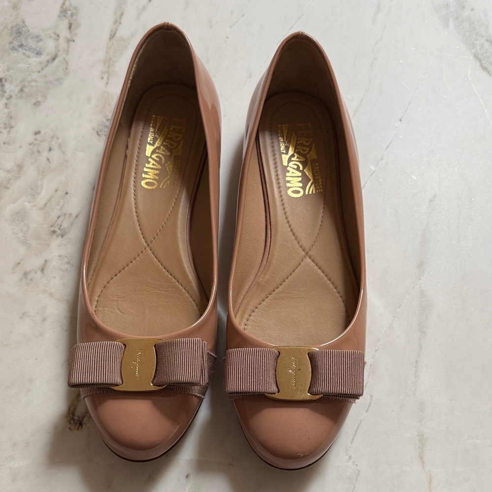 Salvatore Ferragamo Women's Nude Pink Bow Ballet Flats 7.5B